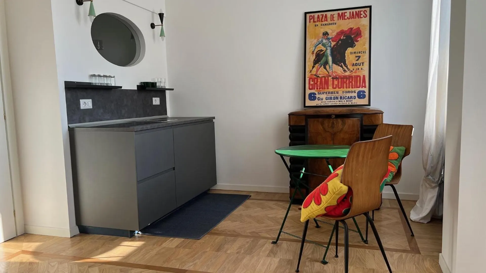 Design Suites In The Heart Of Milaan Italië